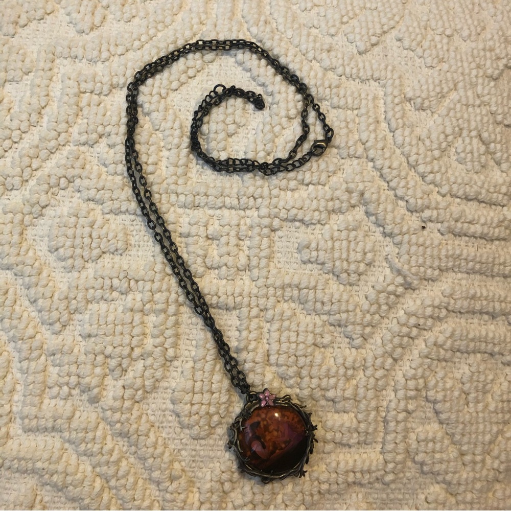Tangled I See the Light Pendant - Picture 1 of 3